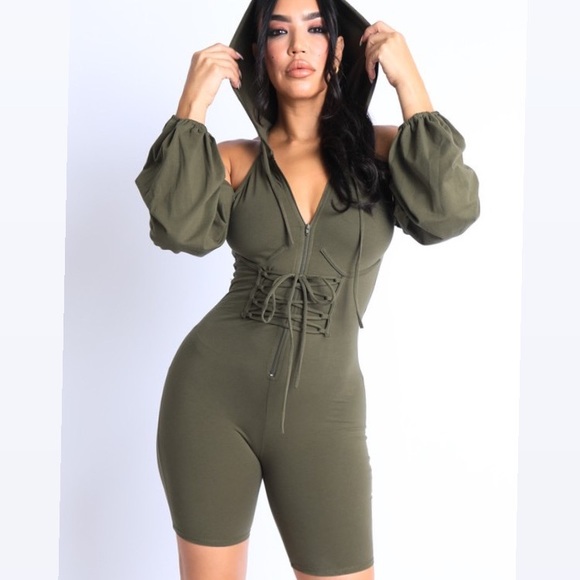 Women’s Hoodie Romper - Picture 2 of 2
